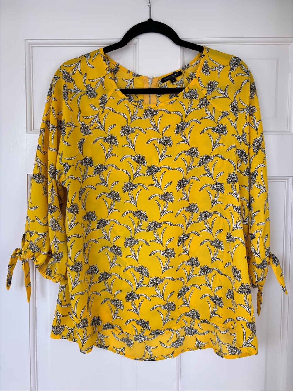 Papermoon Yellow Floral Tie-Sleeve Blouse - Womens